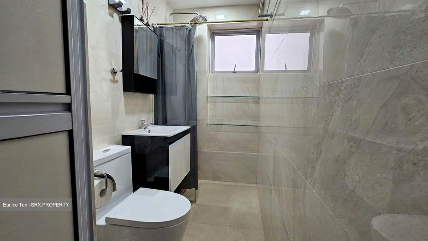 Pine Grove (D21), Condominium #554781031